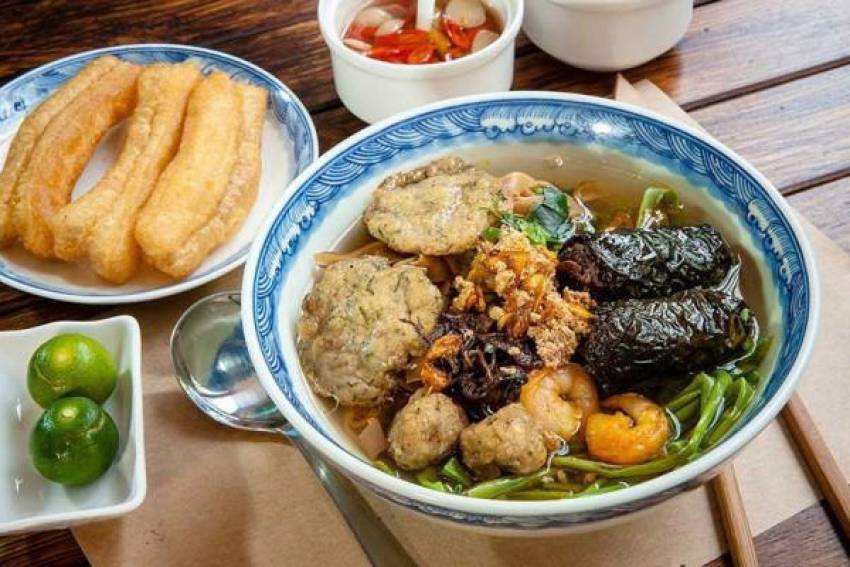 food tour hải phòng 1 ngày