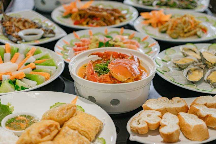 buffet hải sản đồ sơn