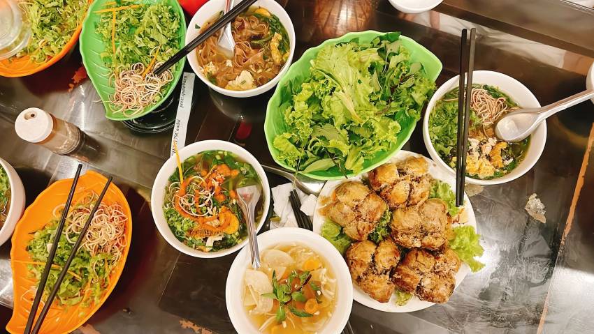 kinh nghiệm food tour hải phòng