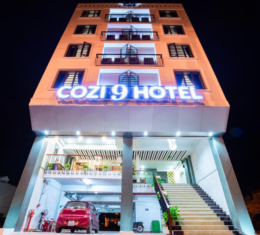 khách sạn gần cầu Hoàng Văn Thụ